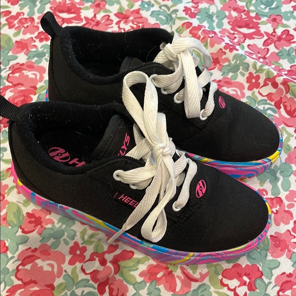 Heelys Black Sneakers with Wheels